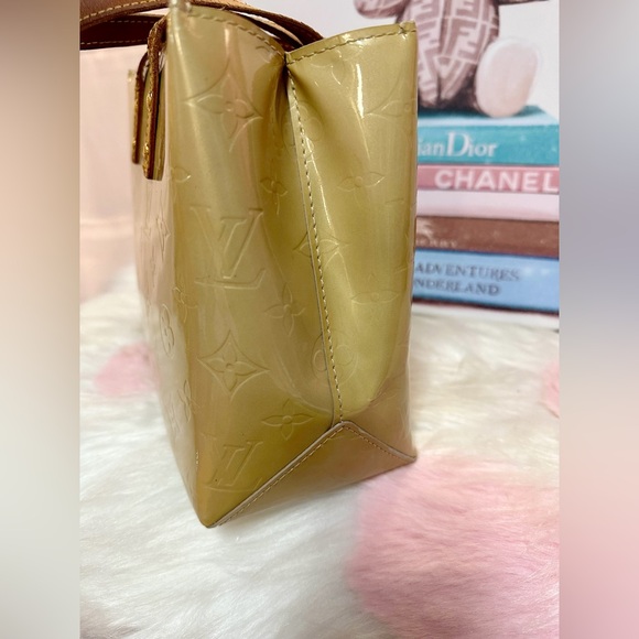 LOUIS VUITTON SMALL HAND BAG/ light yellow color comes with COA bundle - Picture 6 of 16